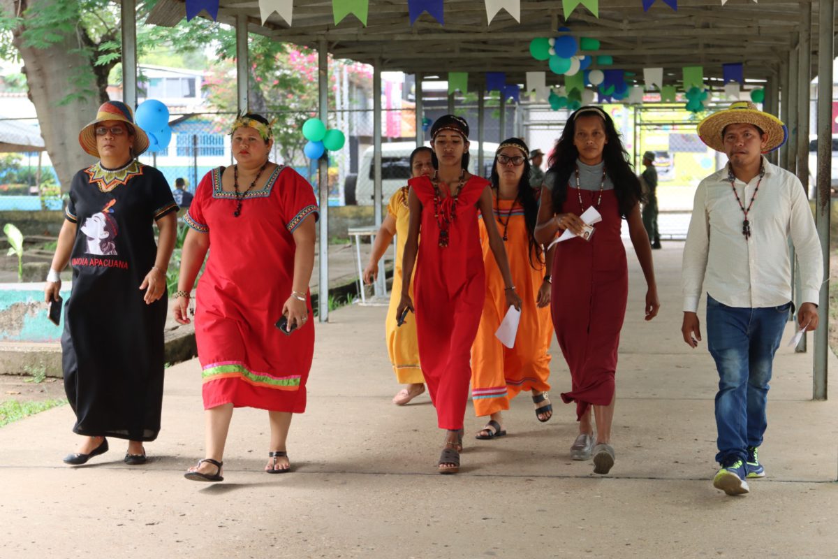 Indígenas de Monagas celebran las elecciones de diputados con la danza del fuego 4 indigenas7