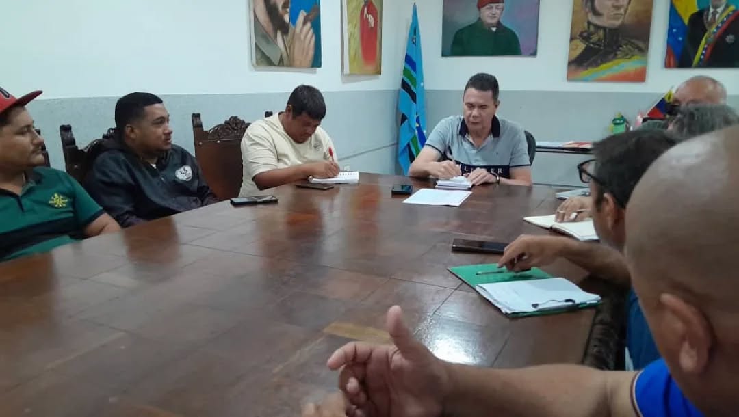 Transmonagas activó la "Ruta Vinotinto" para el Venezuela - Bolivia 2 transmonagas2
