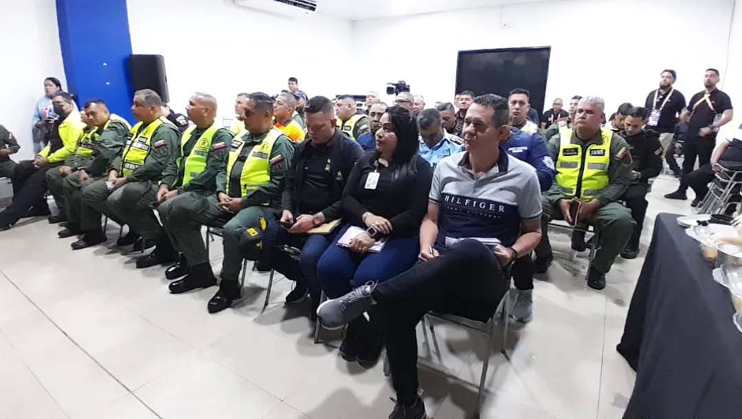 Transmonagas activó la "Ruta Vinotinto" para el Venezuela - Bolivia 3 transmonagas3