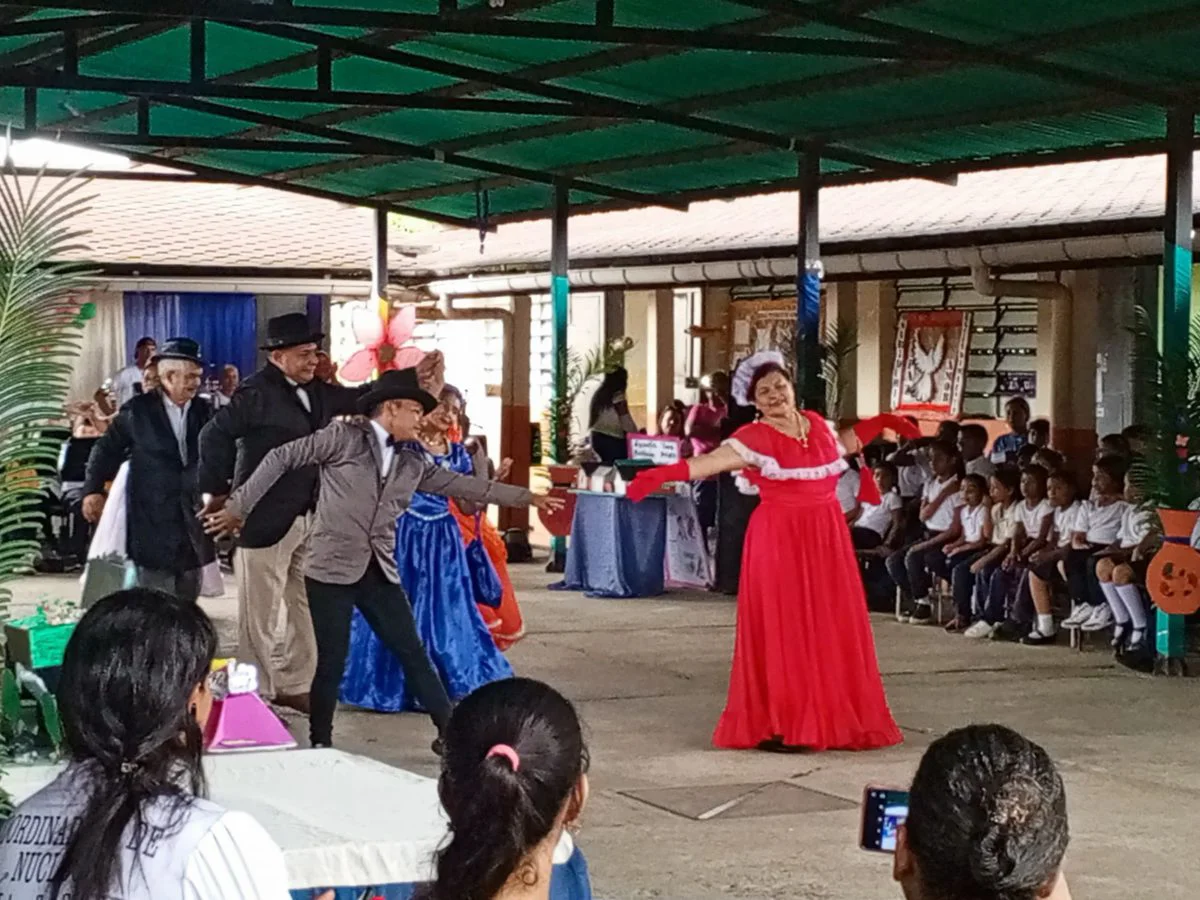 Escuela Luis Beltrán Prieto Figueroa de Uracoa celebra 22 años de fundación 3 uracoa3