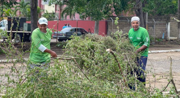 Alcaldía elimina vertedero improvisado en el sector Terrazas de Paramaconi