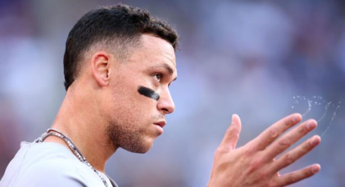 Yankees no contarán con Aaron Judge por una distensión en el codo