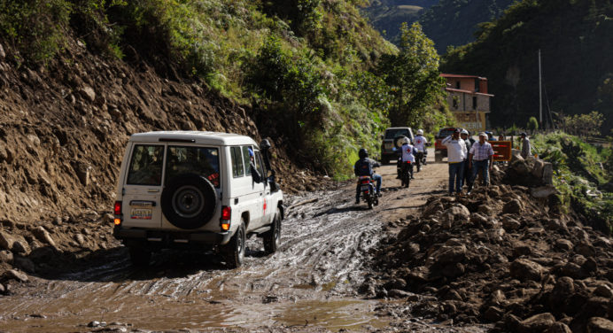 Banesco se une a la Cruz Roja a favor de las comunidades afectadas por las lluvias