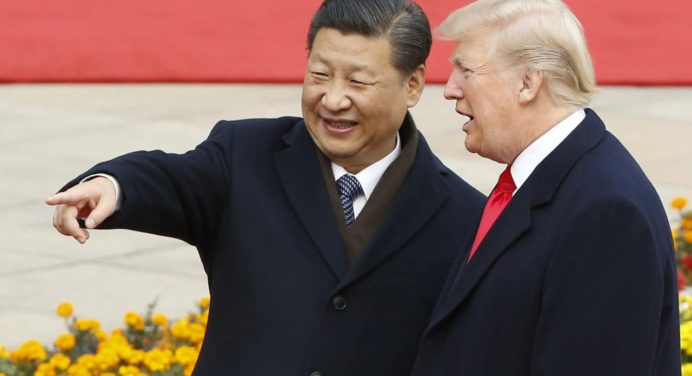 Trump considera visitar China después de la invitación de Xi Jinping