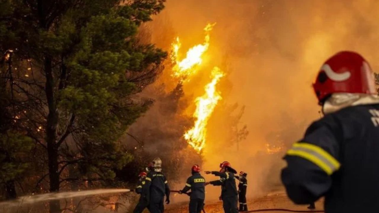 Incendio en el Sur de Grecia