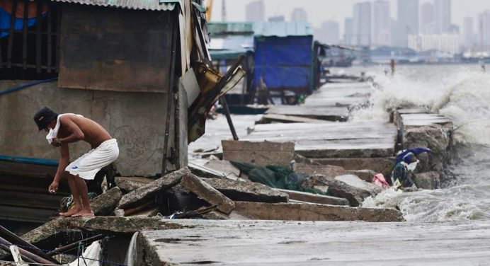 Suben a 25 los fallecidos en Filipinas debido a las intensas lluvias causadas por ciclones