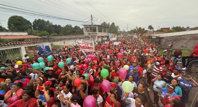 Piar salió a la calle en el cierre de campaña de Mariángelys Tillero