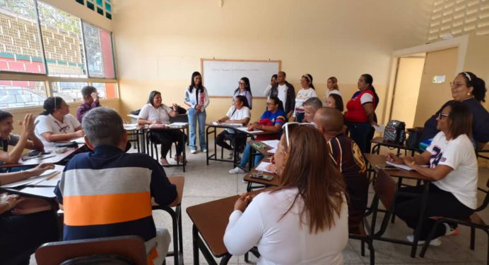 Fase municipal del Congreso Pedagógico de docentes reunió a Mil 790 participantes