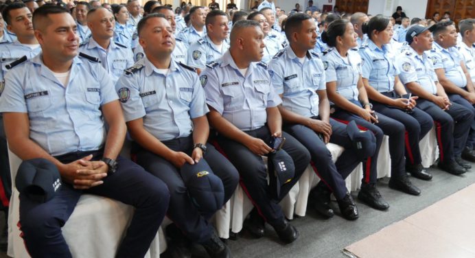 Gobierno Bolivariano asciende a más de 600 oficiales de Polimonagas