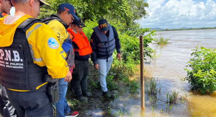 Despliegan operativo preventivo ante aumento de nivel del río Orinoco