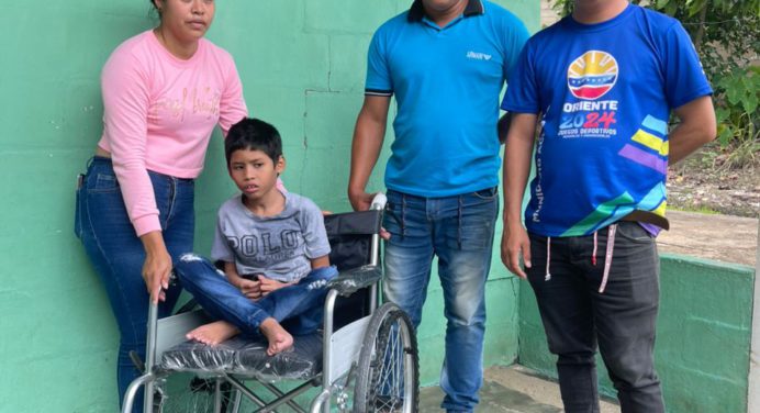 Gobernador Luna y María Villarroel dan respuesta a necesidades de salud en Acosta‎