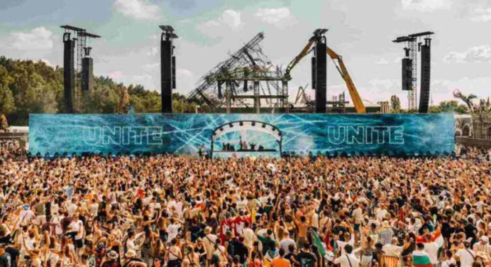 Mujer fallece durante primera noche del festival Tomorrowland