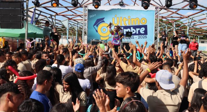 Más de Mil 200 bachilleres del eje Oeste de Monagas disfrutaron de “El Último timbre”