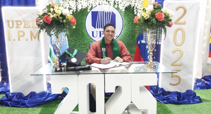 UPEL-IPM celebra graduación de una nueva generación de profesionales