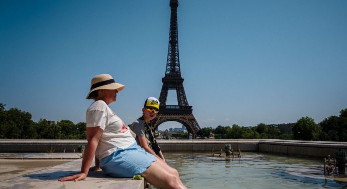 Ola de calor eleva alerta naranja en 28 departamentos del sur de Francia
