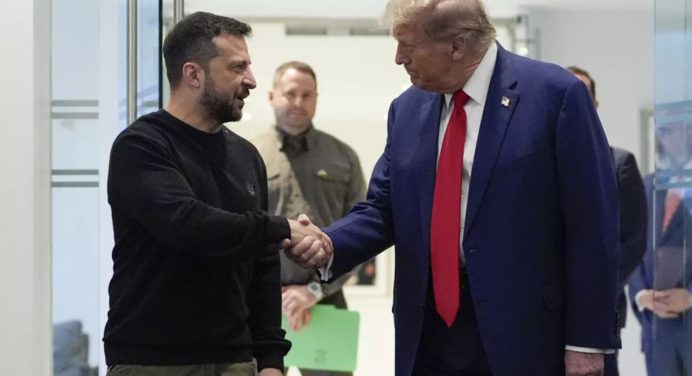 Trump llamará a Putin tras reunirse con Zelenski y líderes europeos
