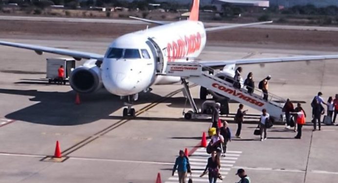 Retornan al país 207 venezolanos repatriados desde EE.UU. este viernes