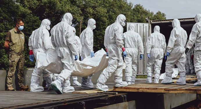 Ucrania recibe los cuerpos de mil soldados caídos de Rusia