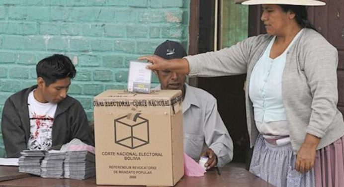 Elecciones en Bolivia: bolivianos acuden hoy a las urnas buscando un posible cambio