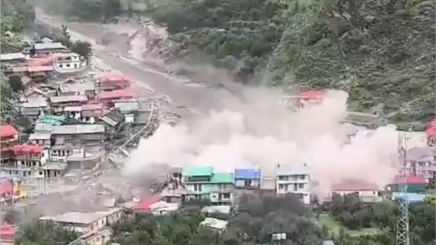 Tragedia en el Himalaya: Una riada súbita deja al 4 muertos y decenas de desaparecidos 1 riada súbita