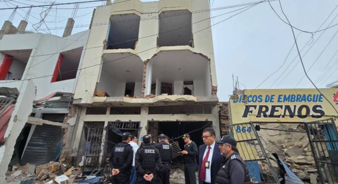 Confrontación entre bandas criminales en Perú causa un explosión y cinco heridos