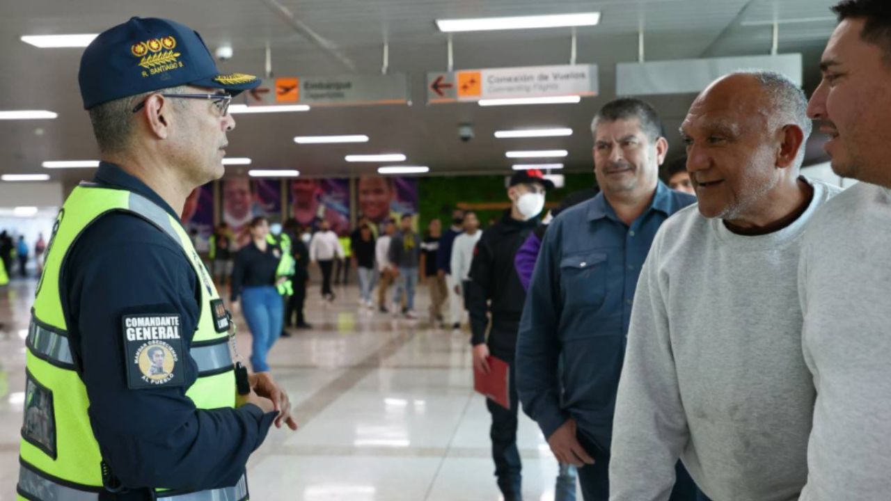 vuelo del Plan Vuelta a la Patria