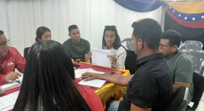 Realizada reunión para evaluar balance del programa 100% escolaridad