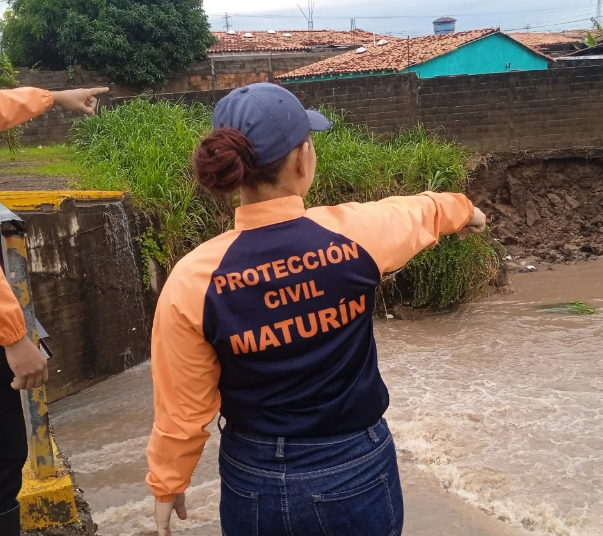 Exhortaron a la población a estar alerta ante las lluvias.