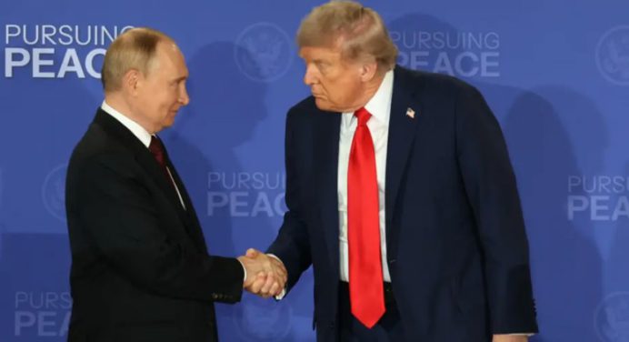 Putin: Con Trump en la Casa Blanca no habría guerra en Ucrania