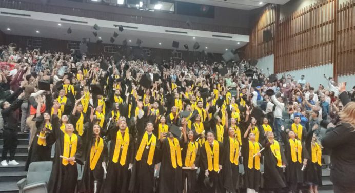 Unerg Monagas graduó 108 nuevos TSU en Fisioterapia
