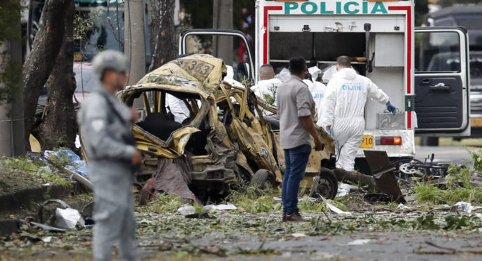 Venezuela condena atentados en Colombia que dejan 18 muertos