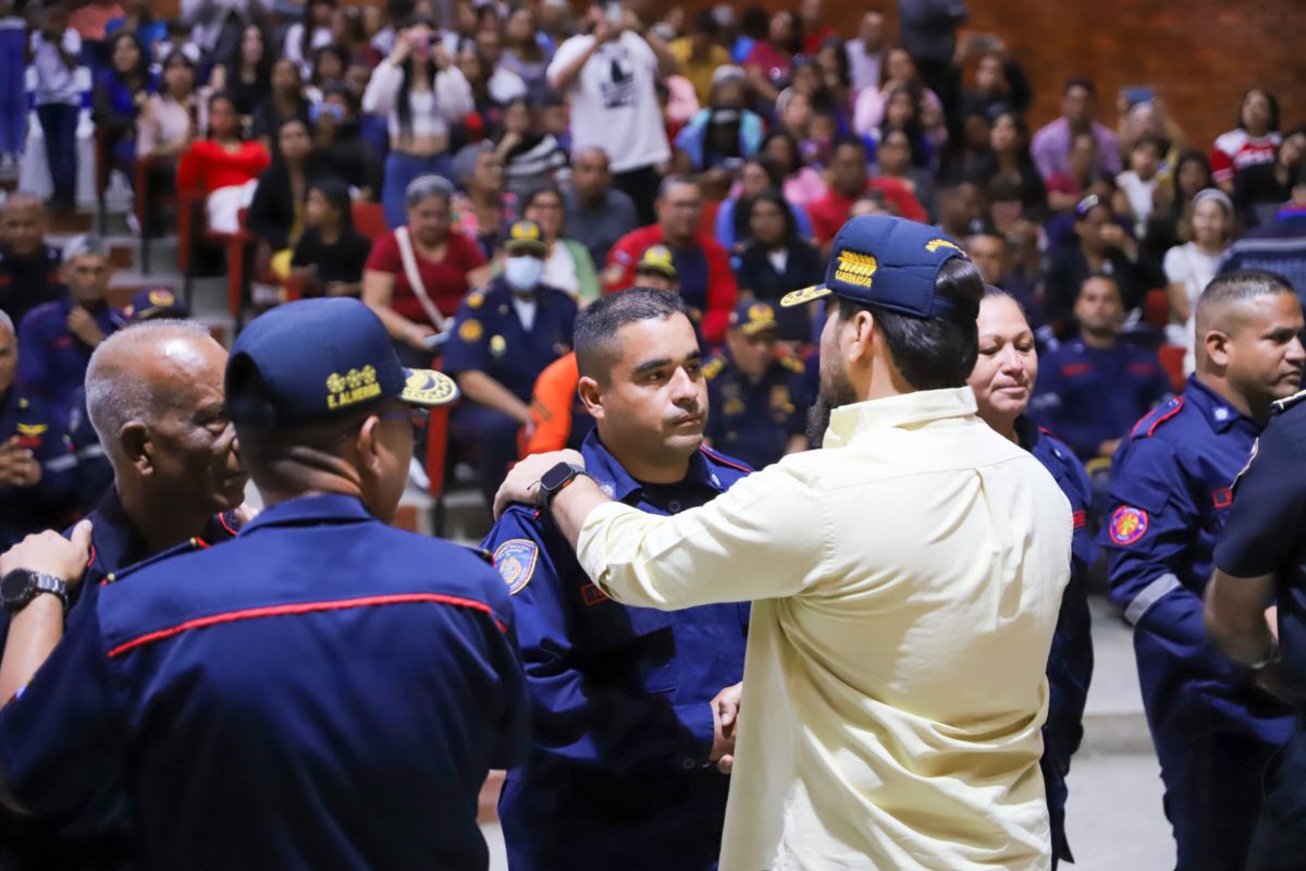 Ascendidos 179 bomberos de Monagas en el marco de su día nacional 4 bomberos4