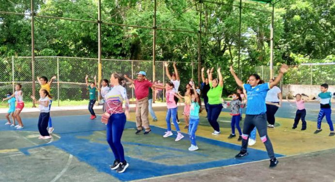 Más de 4 mil estudiantes de Monagas beneficiados con el Plan de Escuelas Abiertas