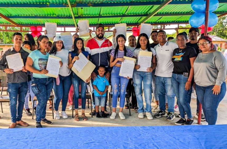 Alcalde Junior Ortiz impulsa emprendimiento de jóvenes en Caripito 1 Junior Ortíz