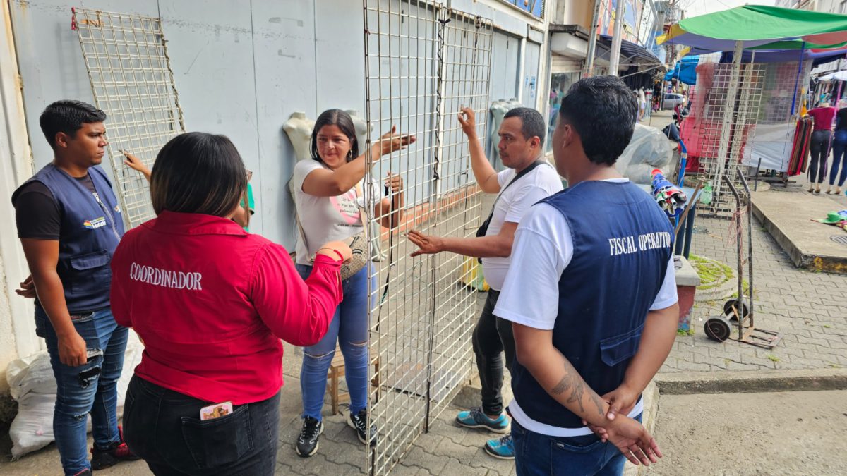 Fiscalizan a comerciantes informales del centro de Maturín 4 fiscal4