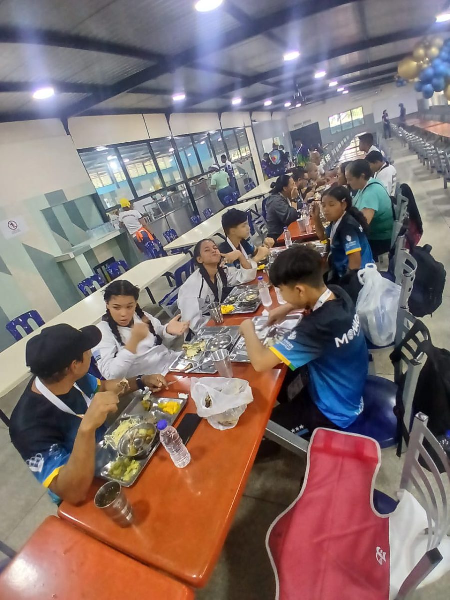 Karate do y pesas de Monagas se unen a la fiesta del deporte estudiantil 5 juegos5