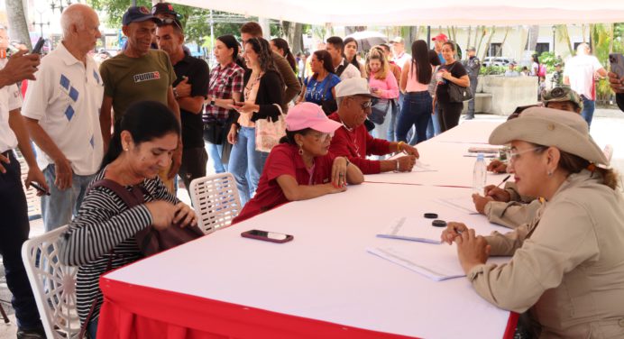 Monaguenses llaman a alistarse en la milicia bolivariana para defender la Patria