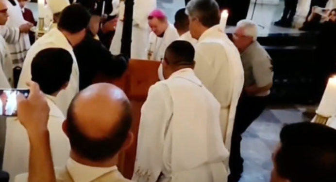 Monseñor Mario Moronta recibe el último adiós en San Cristóbal