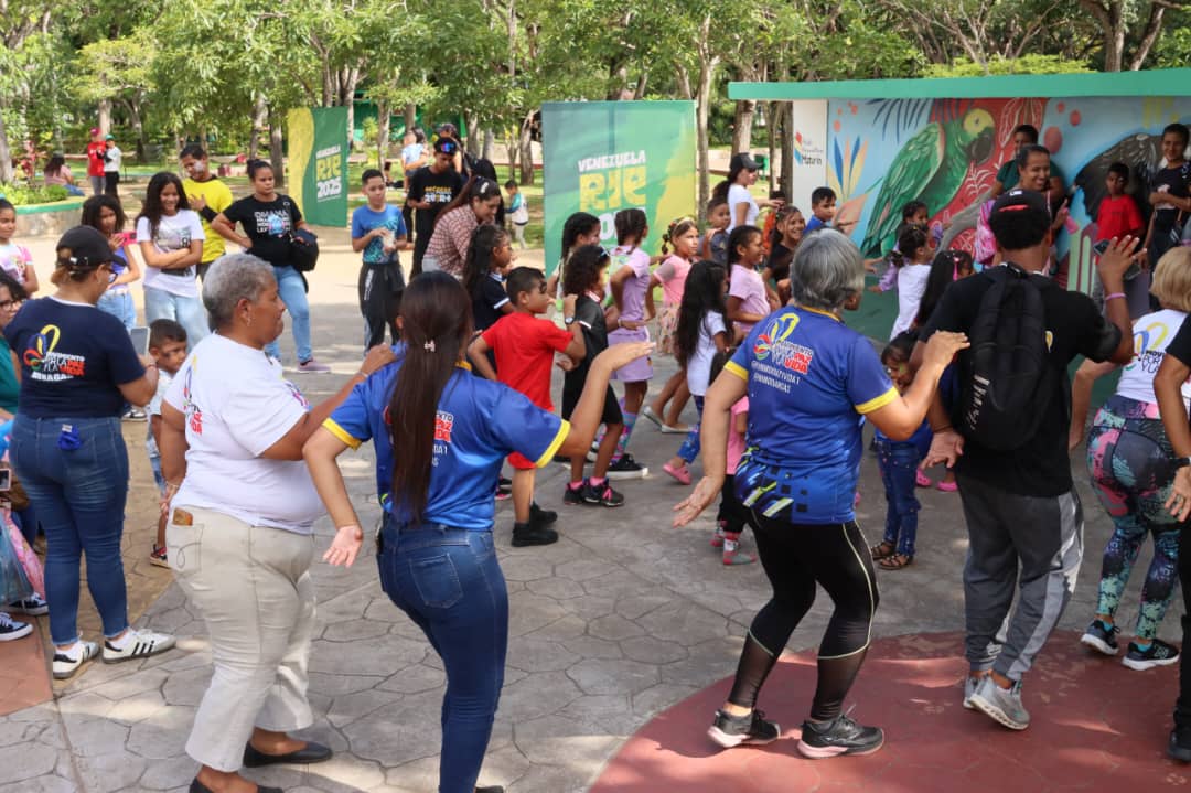 Más de 300 niños disfrutaron en el parque La Guaricha con "Venezuela RIE 2025" 2 parque2