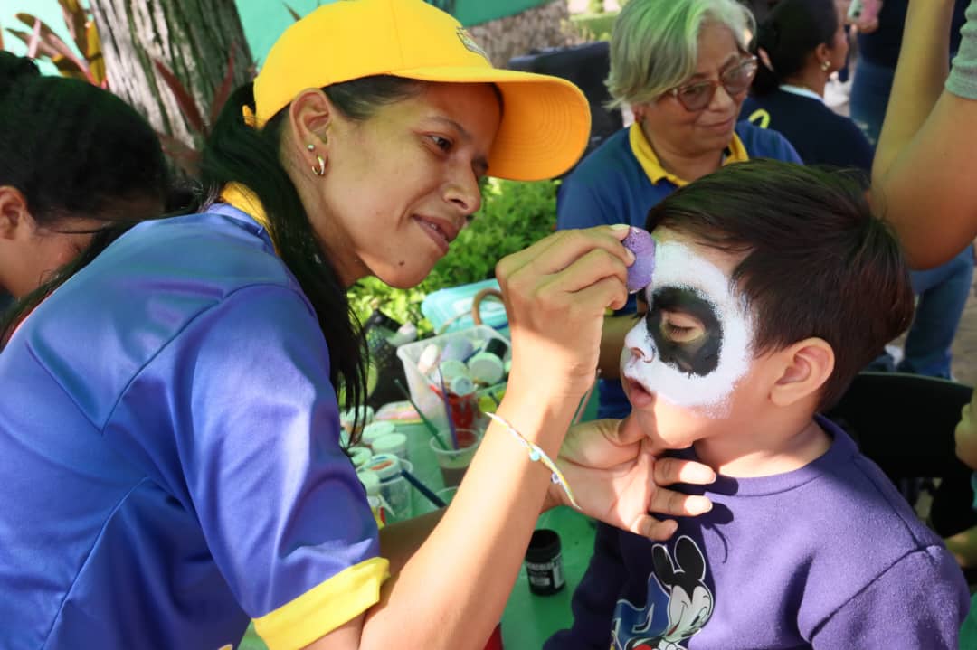 Más de 300 niños disfrutaron en el parque La Guaricha con "Venezuela RIE 2025" 3 parque3