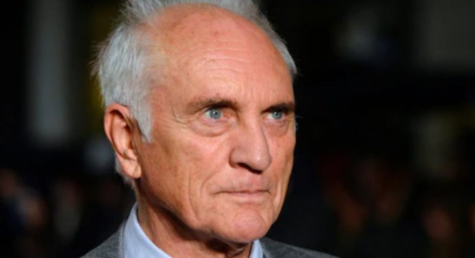 Murió actor británico Terence Stamp, el villano de Superman