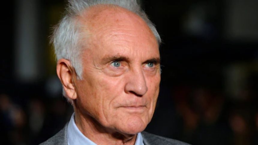 Murió actor británico Terence Stamp, el villano de Superman 1 Terence Stamp