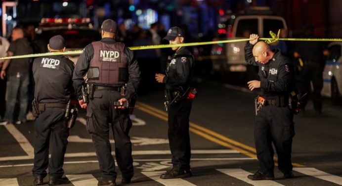 Tiroteo en club de Nueva York deja 3 muertos y nueve heridos