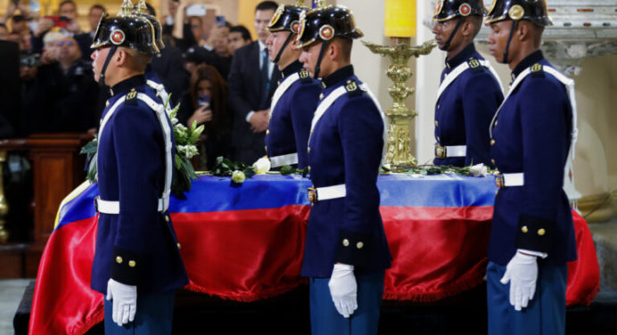 El sentido último adiós a Miguel Uribe Turbay en Colombia (+fotos)