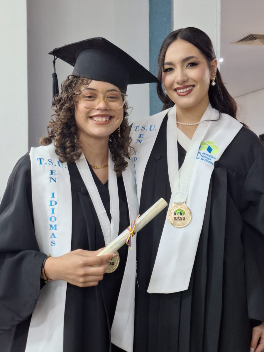 El IUTSO egresa a 124 nuevos TSU en idiomas mención Inglés 4 IMG 20250830 WA0037
