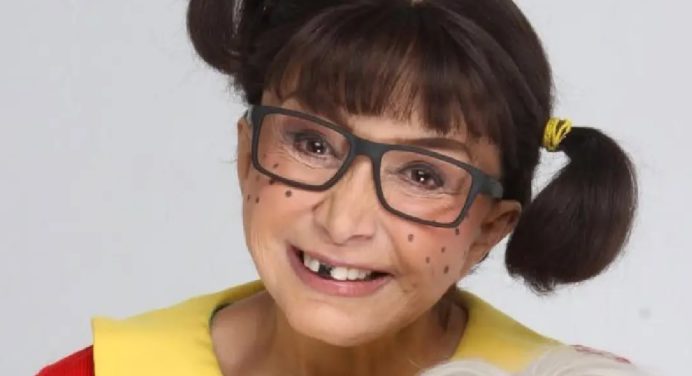 «La Chilindrina» sufrió fuerte caída en México (+video)