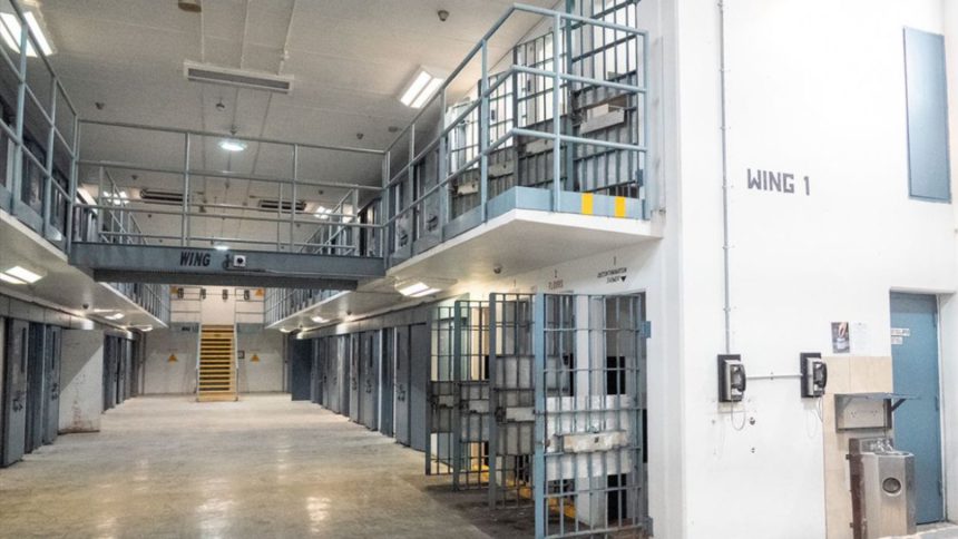 Nuevo centro migratorio, 'Deportation Depot' abre sus puertas al norte de Florida 1 Deportation Depot