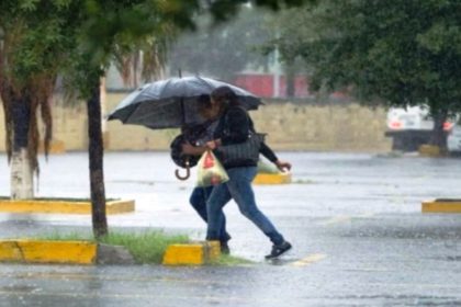 la onda tropical número 38