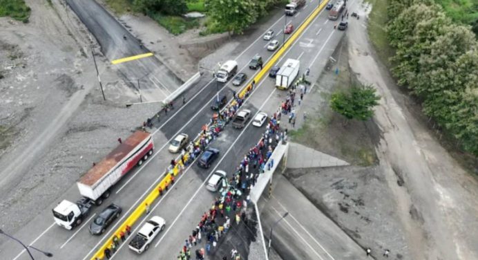 Reactivan el puente de la autopista José Antonio Páez en Portuguesa