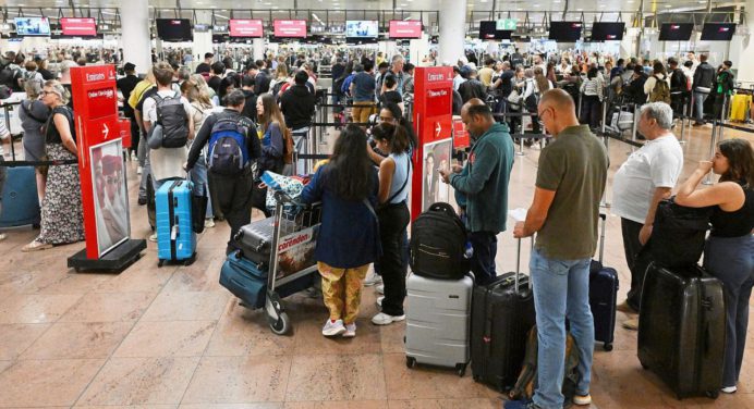 Ciberataque en aeropuerto de Bruselas afectó a Reino Unido y Alemania